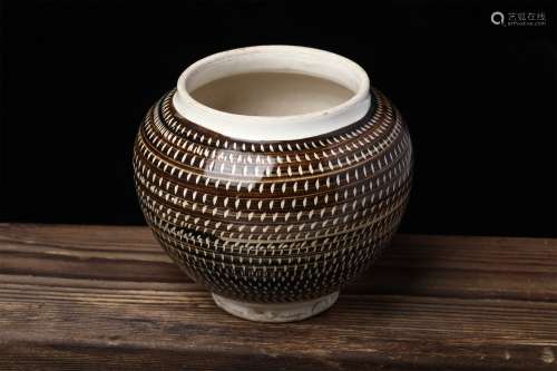 A Chinese Cizhou Porcelain Jar