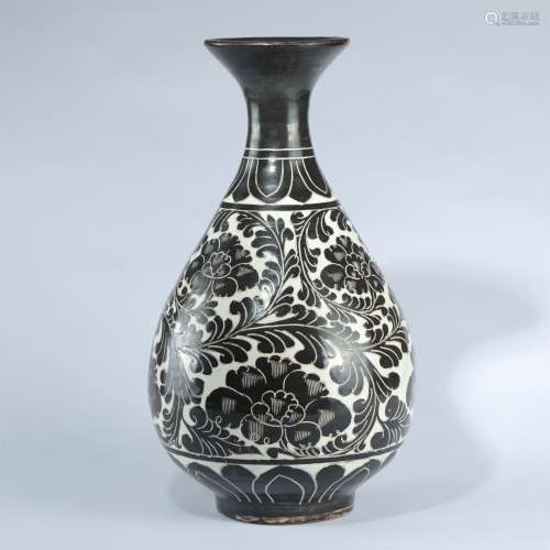 A Chinese Cizhou Porcelain Vase
