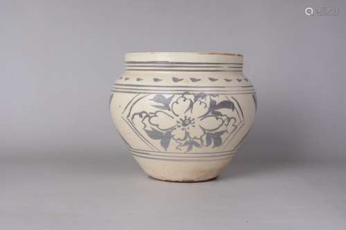 A Chinese Cizhou Porcelain Jar
