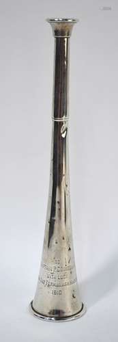 An Edwardian silver hunting horn