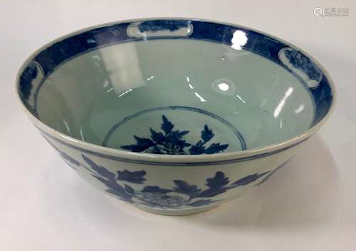 A Chinese blue and white porcelain punch bowl