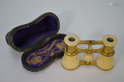 A pair of Victorian ivory opera glasses by Negretti & Zambra