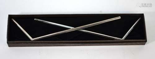 Novelty silver drinking straws