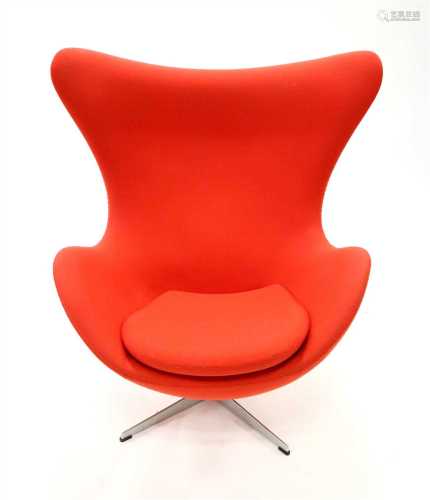 A late 20th century Republic of Fritz Hansen 'Egg' chair