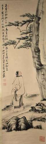 A CHINESE SCROLL PAINTING OF FIGURE