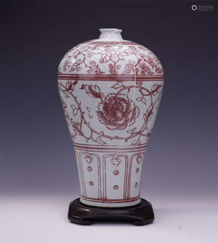 CHINESE PORCELAIN OF RED UNDER GLAZE FLOWER MEIPING VASE