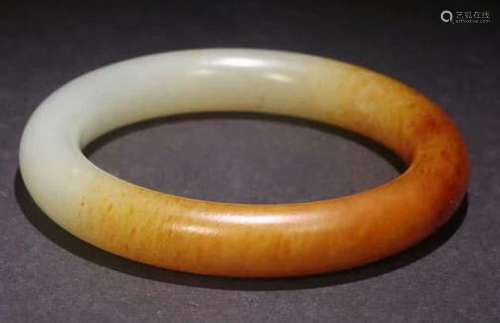 HETIAN JADE BANGLE