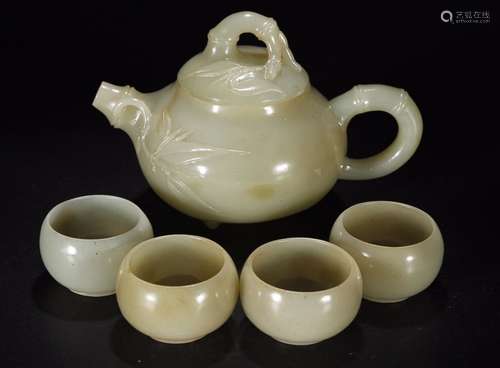 HETIAN JADE TEA POT & CUPS