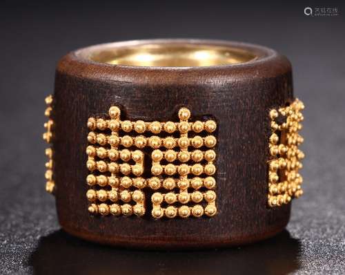 QIAN LONG MARK CHENXIANG DOUBLE XI PATTERN GILT RING