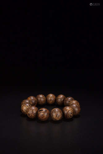 A CHENXIANG WOOD BEADS BARCELET