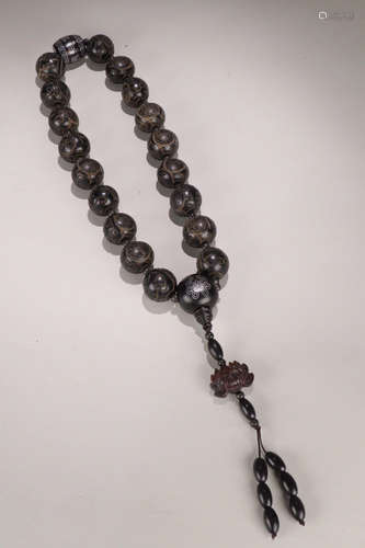 AN OLD CHENXIANG WOOD 'TUANSHOU' PATTERN ' EIGHTEEN BEADS ROSARY