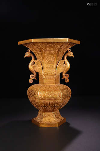 A GILT BRONZE PHOENIX EARS VASE