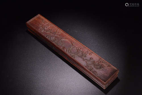 A HUANGHUA WOOD PLUM FLOWER PATTERN BURSH BOX