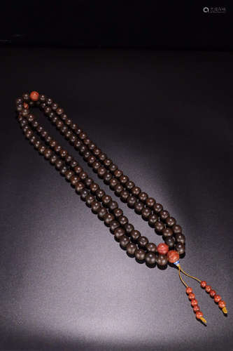 A CHENXIANG WOOD ONE HUNDRED EIGHT BEADS ROSARY