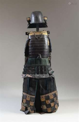 JAPON Armure de Samouraï, constituée d'éléments co…