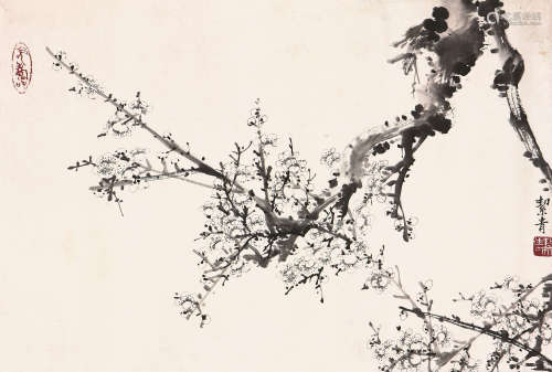 胡洁青(1905-2001) 梅花 设色纸本 横轴
