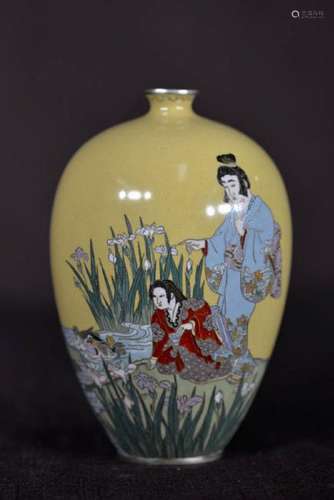 Japanese Cloisonne Vase with Geisha Girl