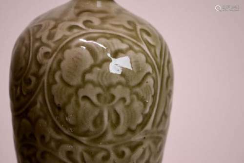 Chinese Yaozhou Celadon Porcelain Meiping Vase