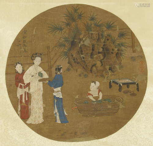 CHINESE ROUND FAN PAINTING OF BEAUTIES IN GARDEN