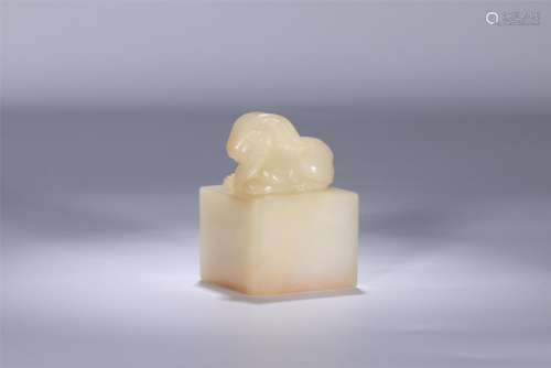 A lovely white jade carved seal