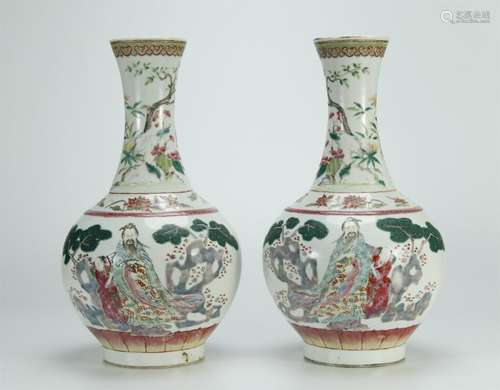 19th C. pair famille rose bottle vases