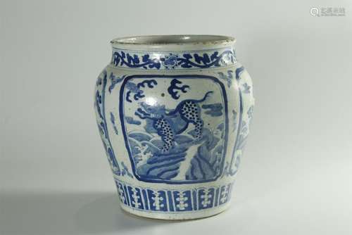 18/19th C. blue/white jar vase