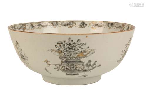 CHINESE EXPORT PORCELAIN PUNCH BOWL