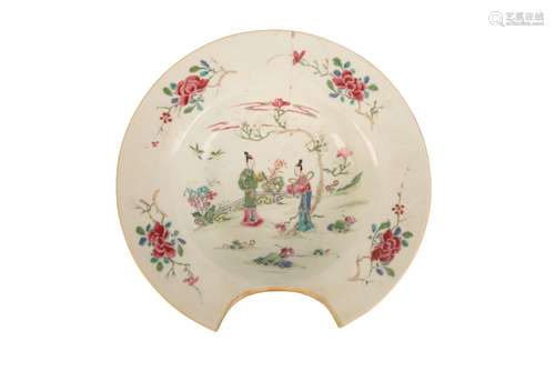 CHINESE EXPORT FAMILLE ROSE SHAVING BOWL