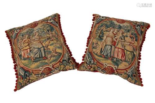 PAIR OF TAPESTRY CUSHIONS