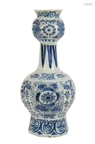 DELFT BLUE AND WHITE VASE