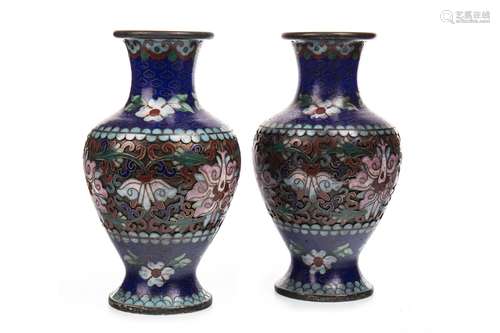 A PAIR OF CHINESE CLOISONNE VASES