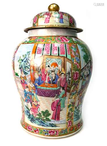 A LARGE CHINESE FAMILLE ROSE LIDDED VASE