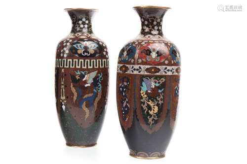 A LOT OF TWO CHINESE CLOISONNE VASES