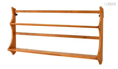 Ercol 'Golden Dawn' elm set of open wall shelves, 96cm wide x 49.5cm high