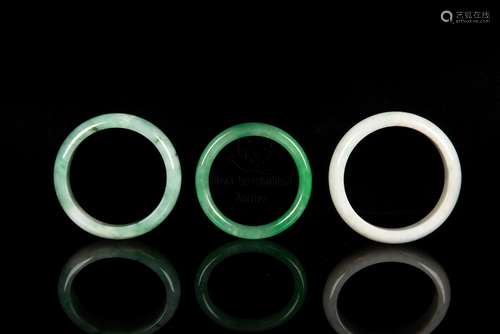 THREE JADEITE ROUND BANGLES WITH ONE CERTIFICATE