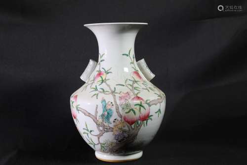 FAMILLE ROSE 'PEACHES AND CHILDREN' VASE WITH LUG HANDLES