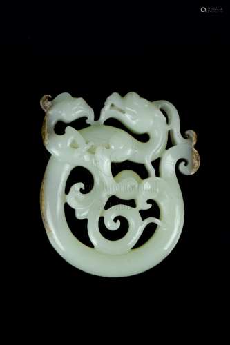 JADE CARVED 'DRAGON AND PHOENIX' PENDANT