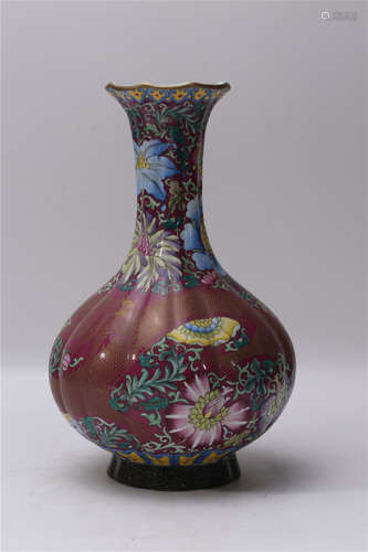 A Chinese Enamel Porcelain Vase