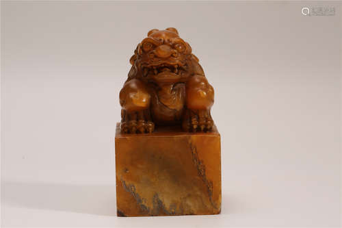 A Chinese Carved Shoushan Seal