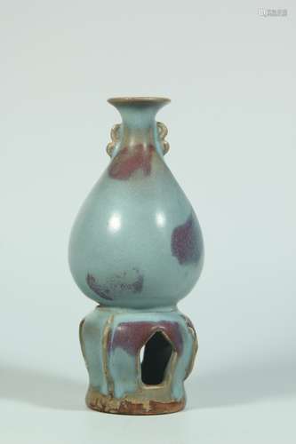 A Chinese Jun-Type Porcelain Vase