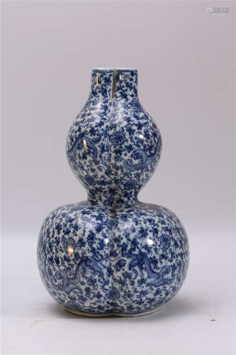 A Chines Blue and White Porcelain Double Gourd Vase