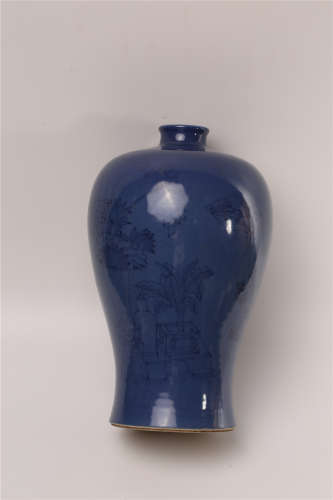 A Chinese Blue Glazed Porcelain Vase