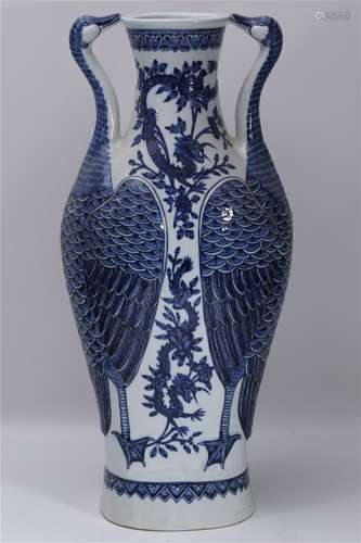 A Chinese Blue and White Porcelain Vase