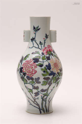 A Chinese Famille-Rose Porcelain Vase