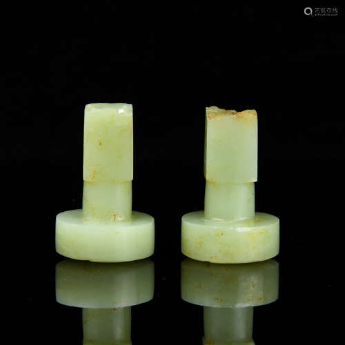 A Pair of Chinese Carved jade Seals