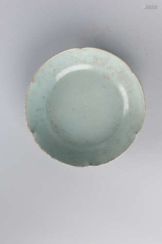 A Chinese Ru-Type Porcelain Plate