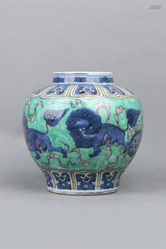 A Chinese Green Ground Blue and White Porcelain Jar