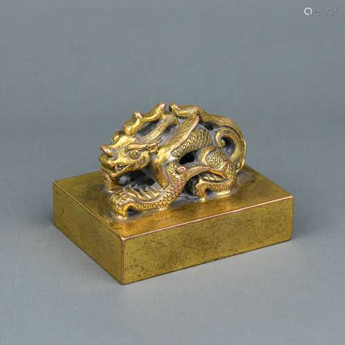 A Chinese Gilt Bronze Seal