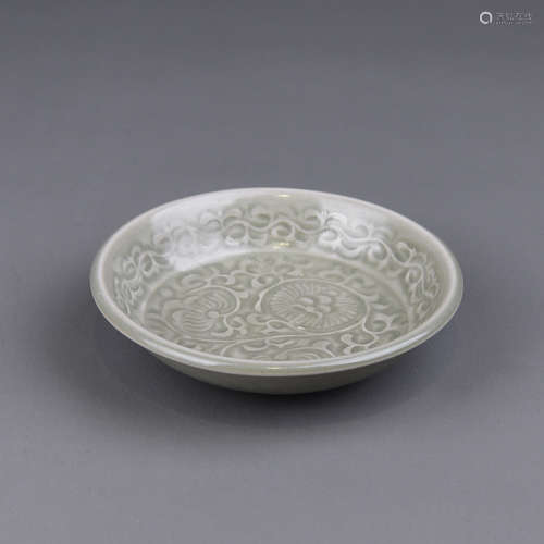 A Chinese Celadon Porcelain Plate