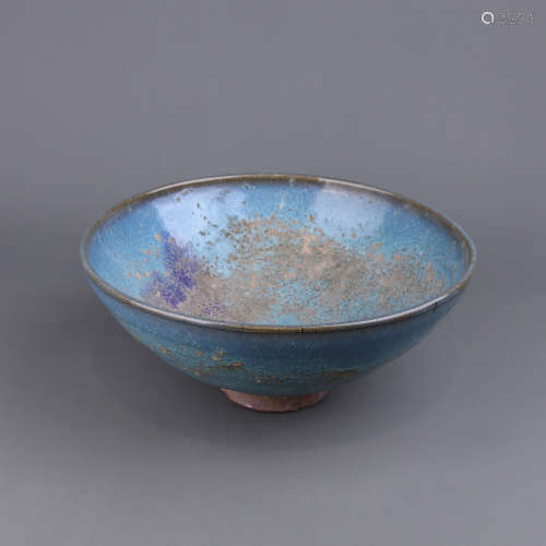A Chinese Jun-Type Porcelain Bowl